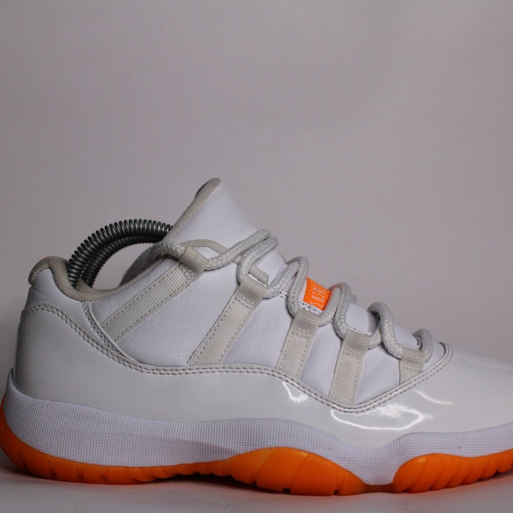 Size 8.5 - Air Jordan 11 Retro Low Bright Citrus W Used
